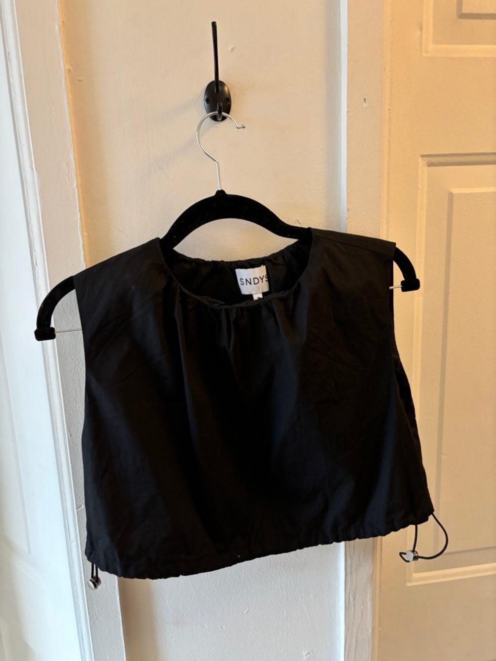 SNDYS Black Gathered Neck Cropped Tank